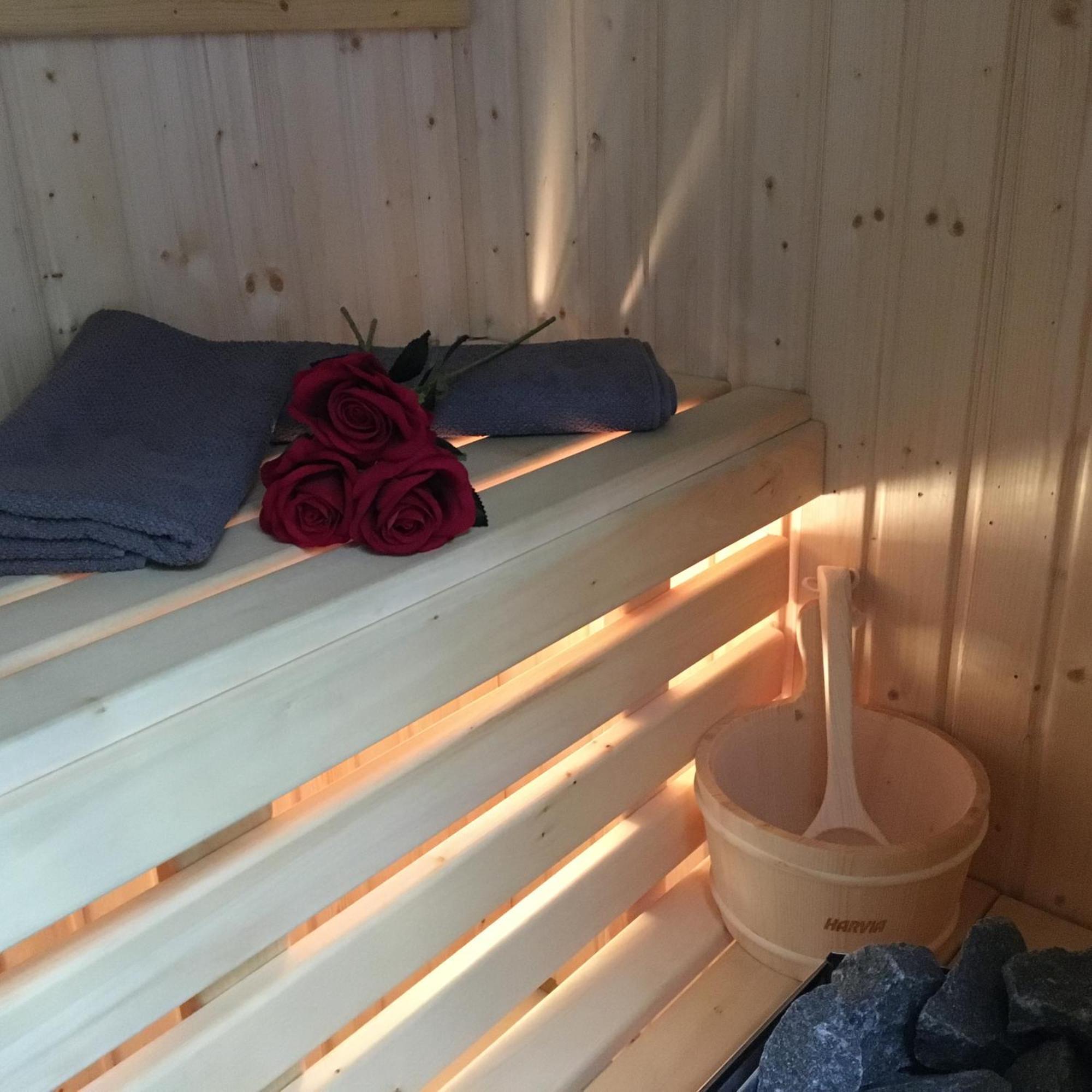 Family & Business Sauna Apartments Paderewskiego Sienkiewicza No2 Centrum Downtown - 2 Bedroom With Private Sauna, Bath With Hydromassage, Parking Kielce Kültér fotó
