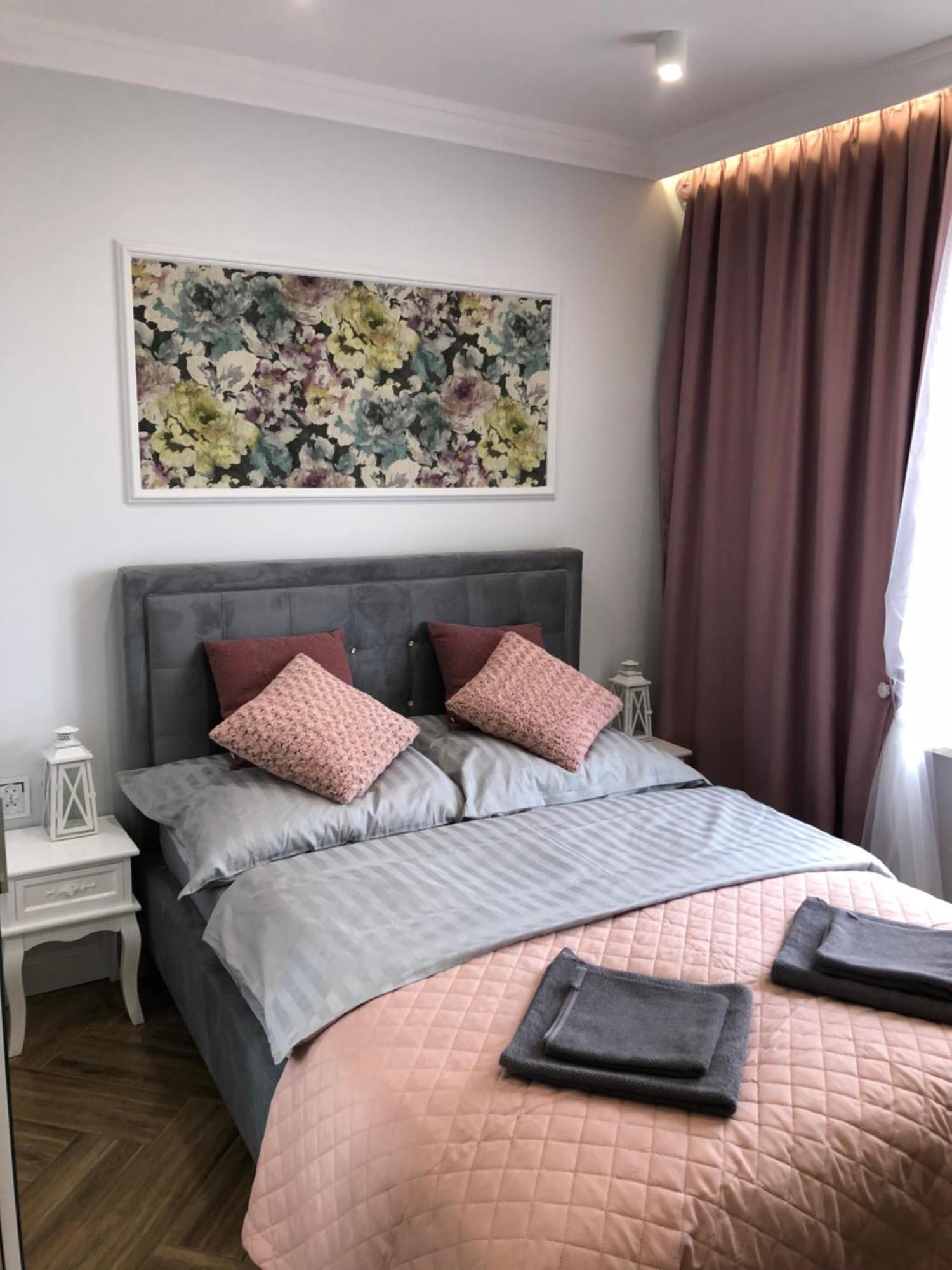 Family & Business Sauna Apartments Paderewskiego Sienkiewicza No2 Centrum Downtown - 2 Bedroom With Private Sauna, Bath With Hydromassage, Parking Kielce Kültér fotó